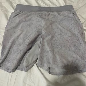 Large men’s lulu shorts